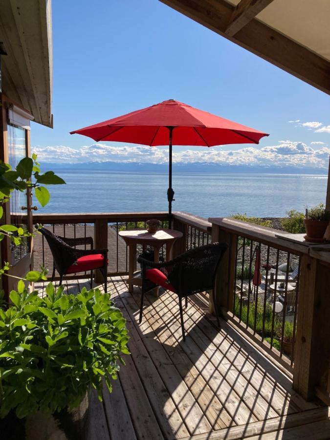 Blitz Beach House Oceanside Suite Powell River Eksteriør billede